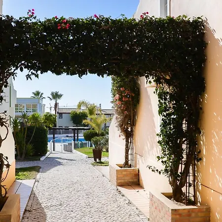 Sao Rafael Townhouse By Ocvillas * アルブフェイラ